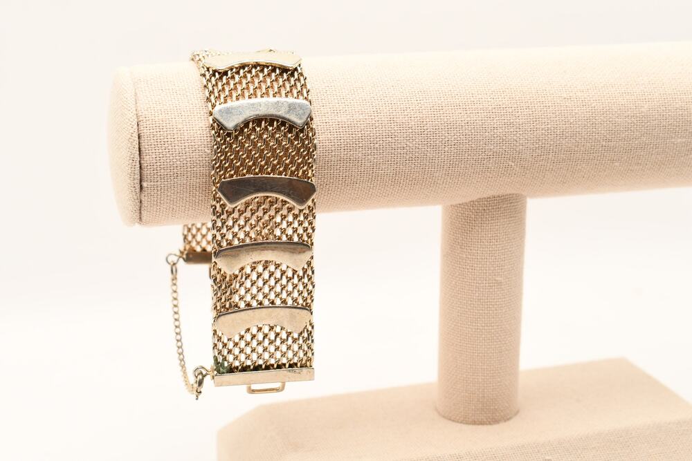 Vintage Wide Gold Tone Mesh Chain Bracelet Safety Chain Mid Century